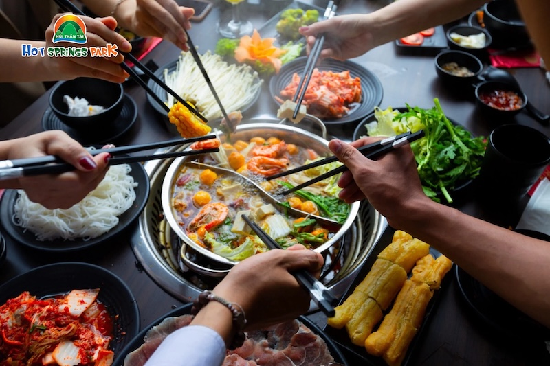 Giá vé Bufet Núi Thần Tài